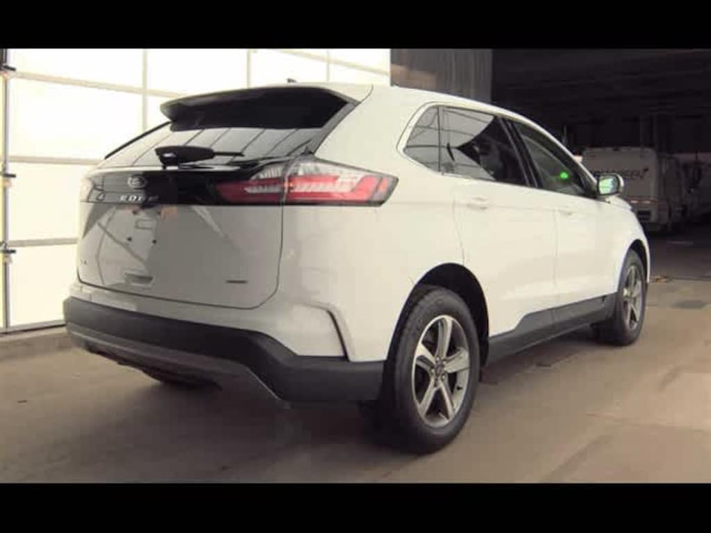 Used 2024 Ford Edge SEL AWD