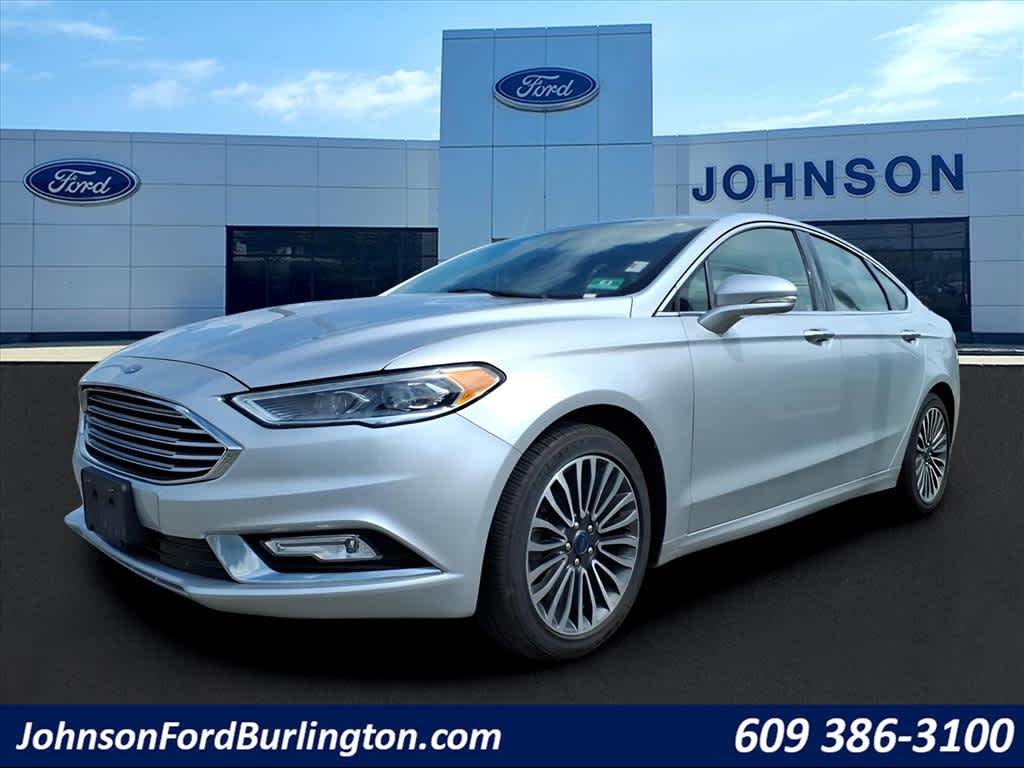 2017 Ford Fusion SE photo 4
