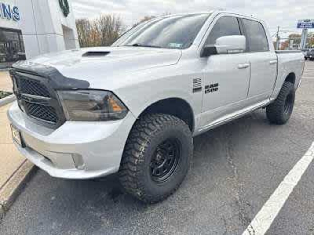 Used 2017 Ram 1500 Night 4x4 Crew Cab 57 Box 4x4 Crew Cab 57 Box