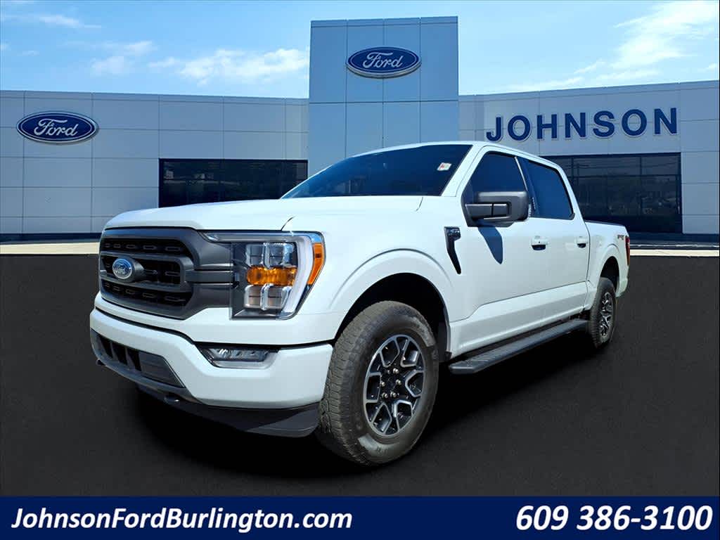 2023 Ford F-150 XLT photo 2