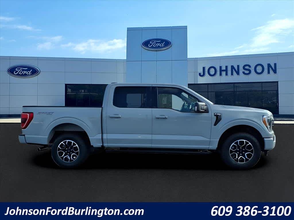 Used 2023 Ford F-150 XLT 4WD Supercrew 5.5 Box 4WD SuperCrew 5.5 Box