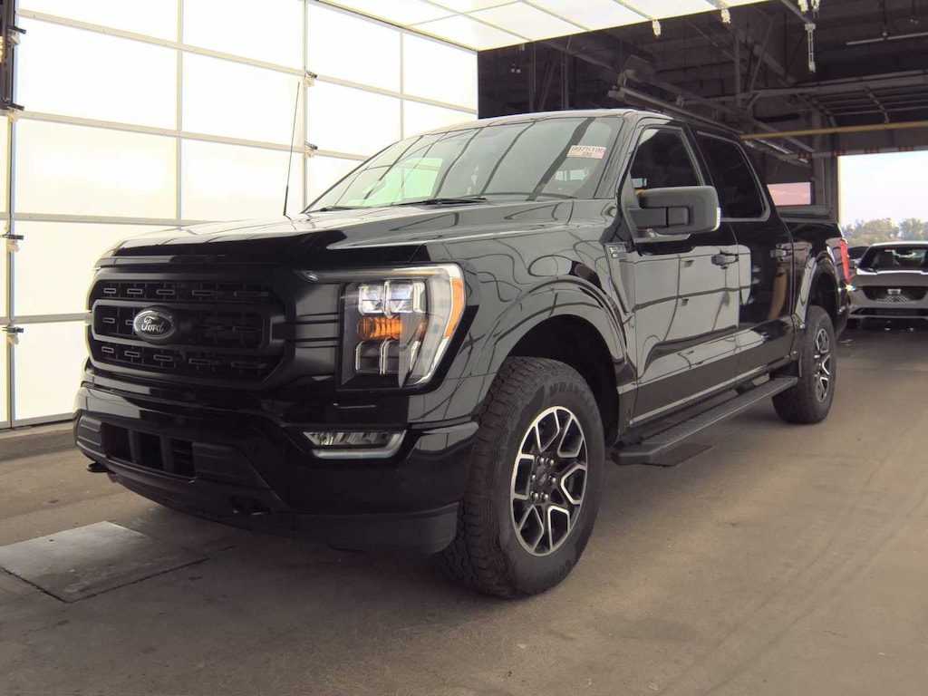 Certified 2022 Ford F-150 XLT 4WD Supercrew 5.5 Box 4WD SuperCrew 5.5 Box