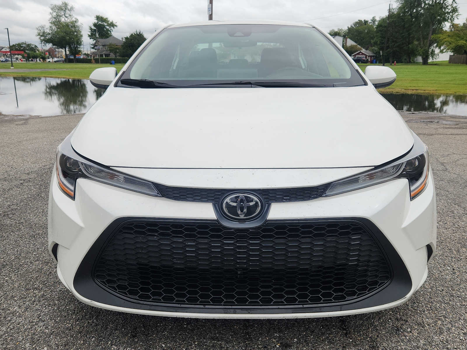 Used 2021 Toyota Corolla LE with VIN 5YFEPMAE9MP237391 for sale in Burlington, NJ