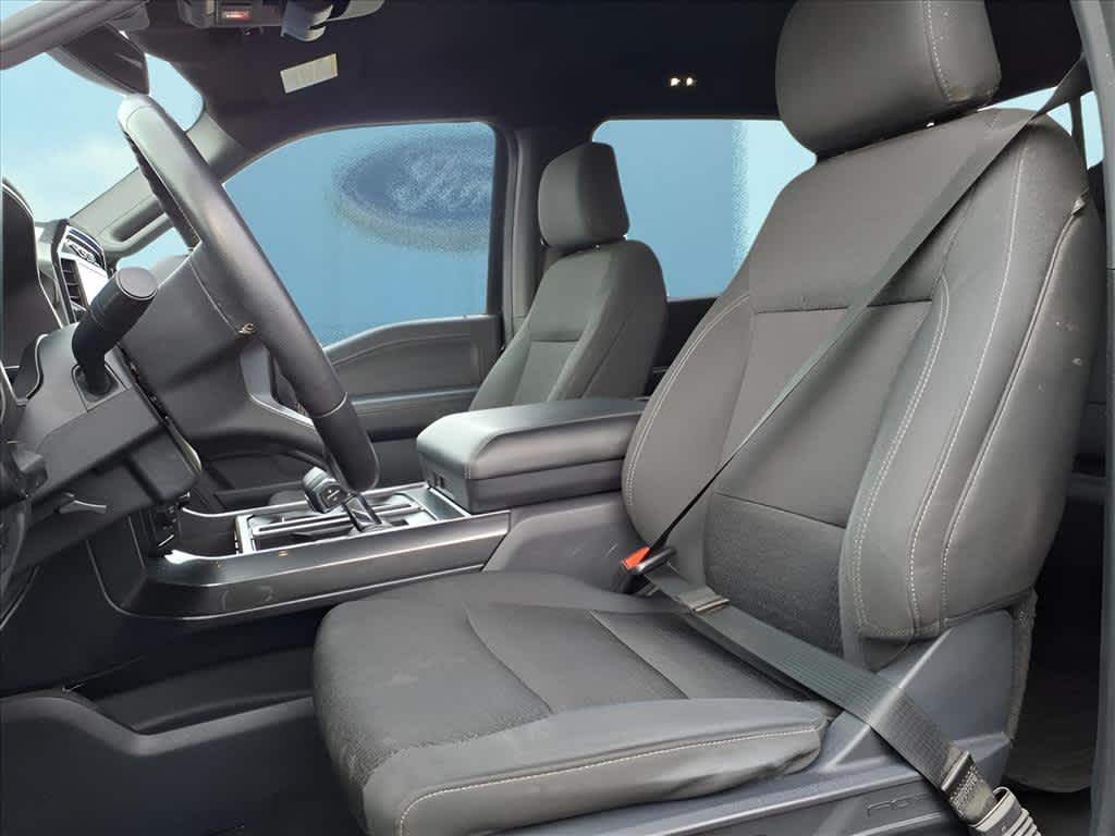 2023 Ford F-150 XLT photo 4
