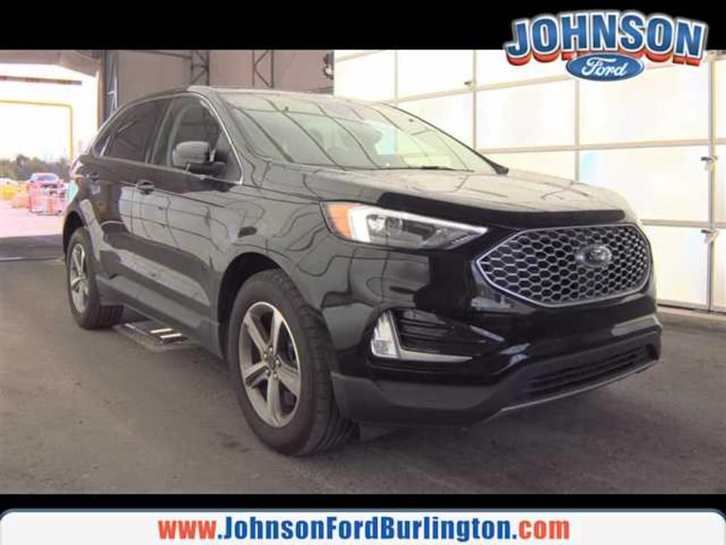 Used 2024 Ford Edge SEL AWD