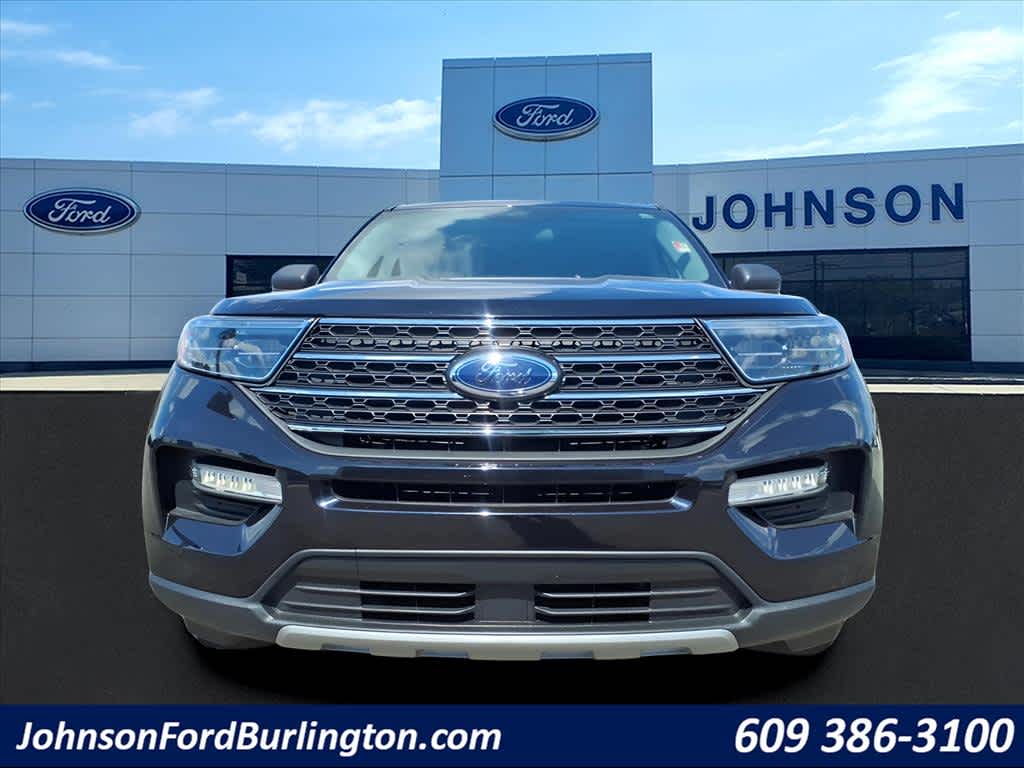2022 Ford Explorer XLT photo 3