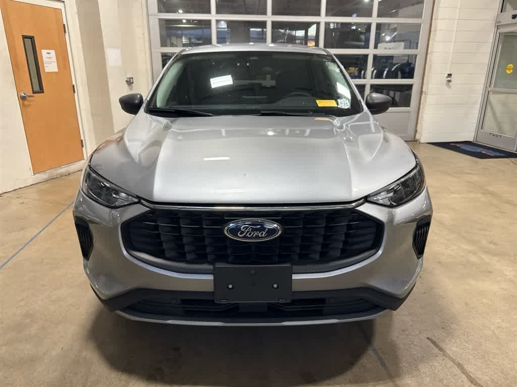 2023 Ford Escape Active photo 2