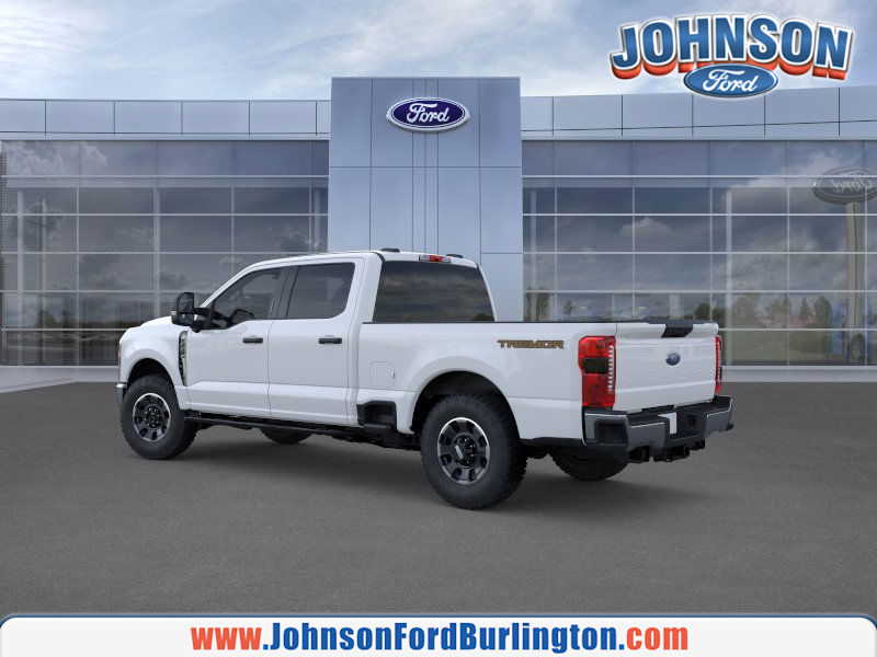 2025 Ford F-350 Super Duty XLT's photo