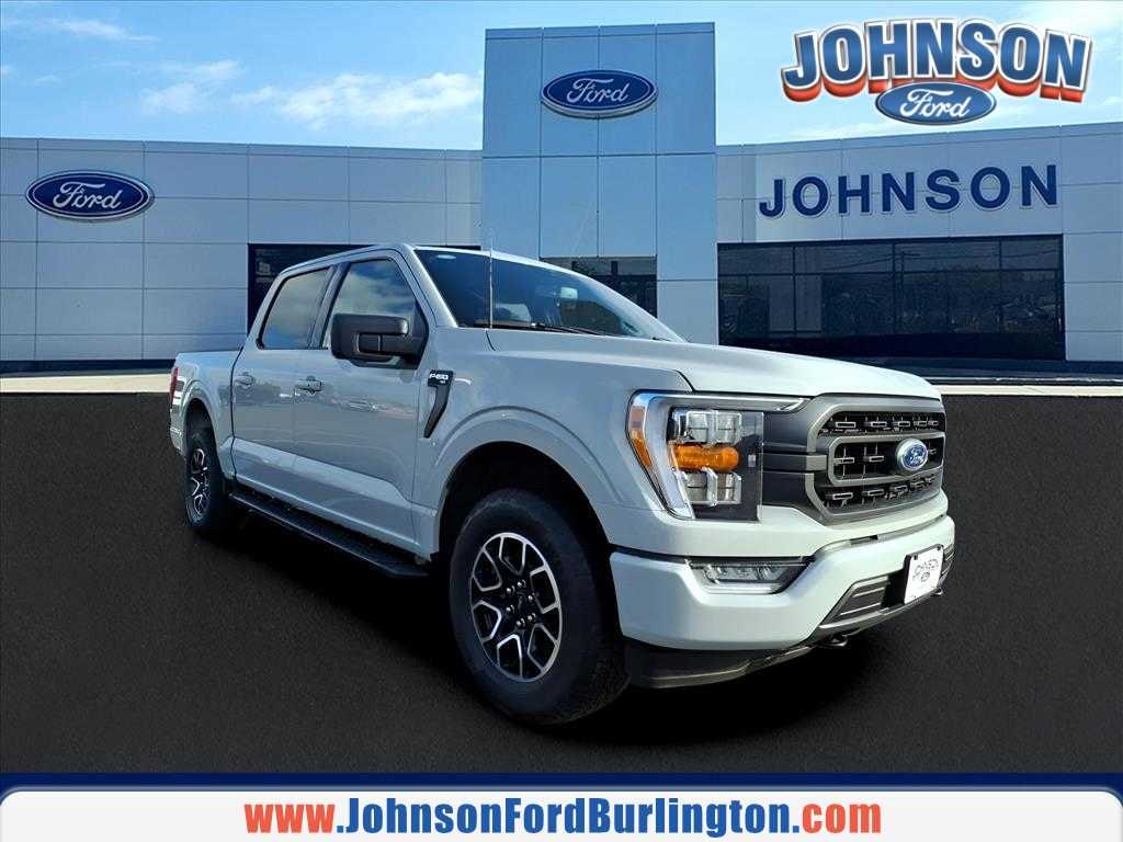 Used 2023 Ford F-150 XLT 4WD Supercrew 5.5 Box 4WD SuperCrew 5.5 Box