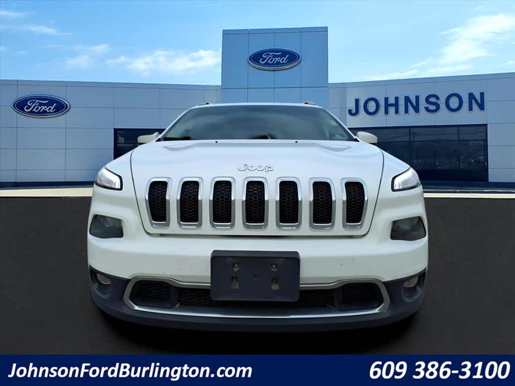 Used 2015 Jeep Cherokee Limited with VIN 1C4PJMDS7FW698644 for sale in Burlington, NJ