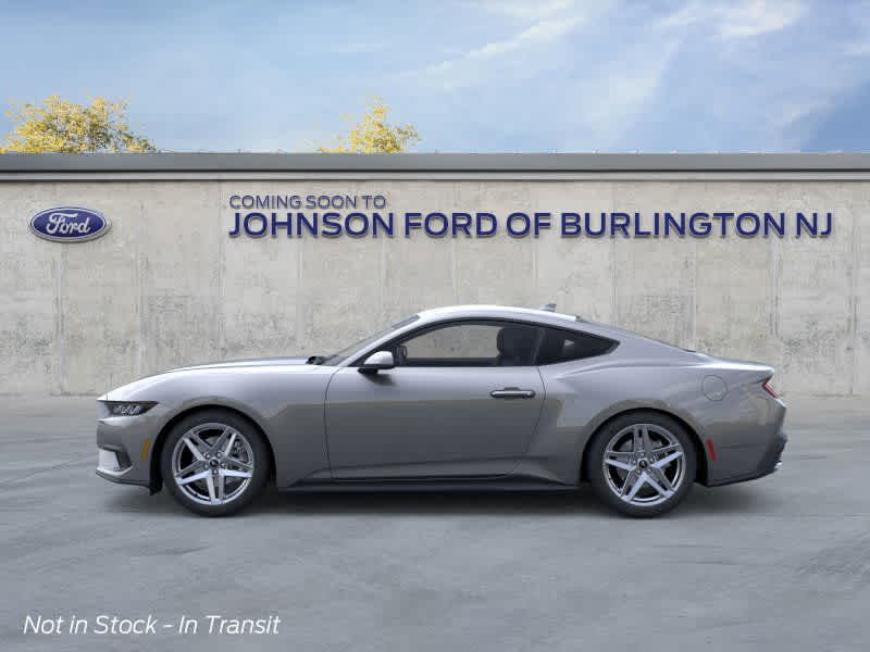 2025 Ford Mustang EcoBoost photo 3