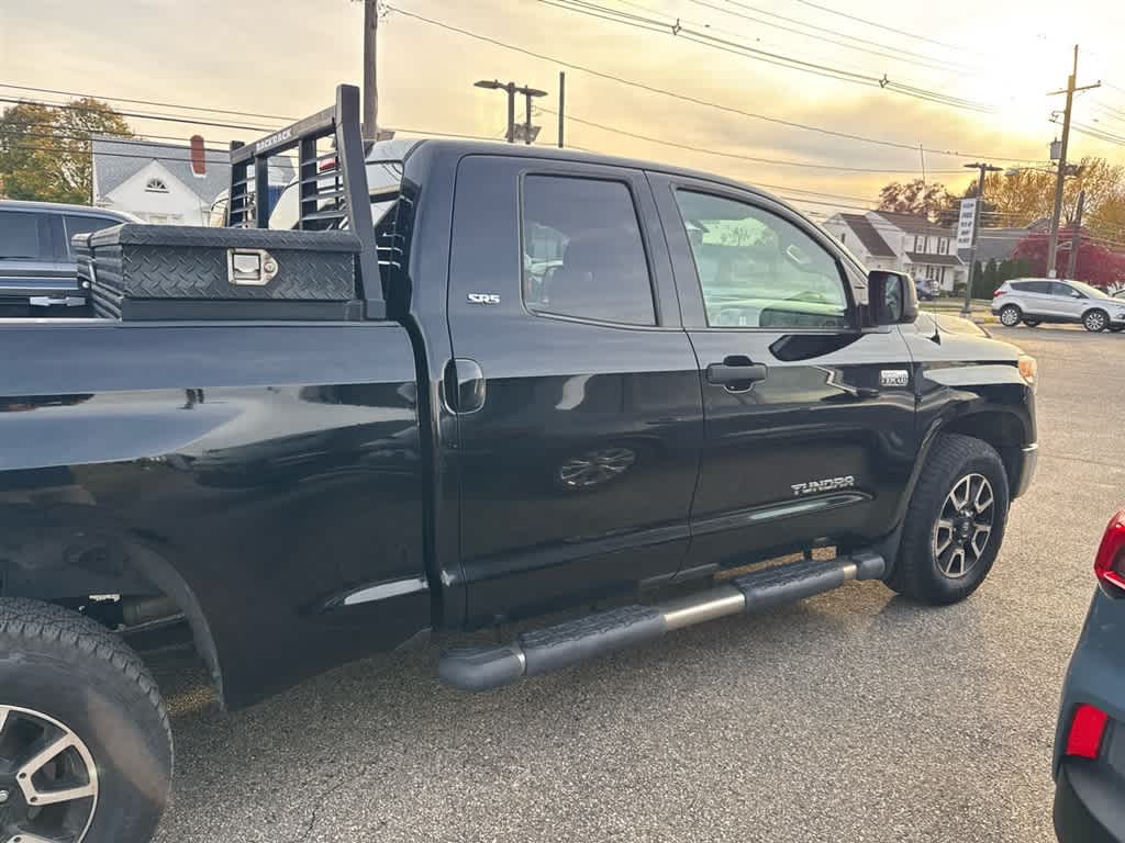 2014 Toyota Tundra SR5 Double Cab photo 2