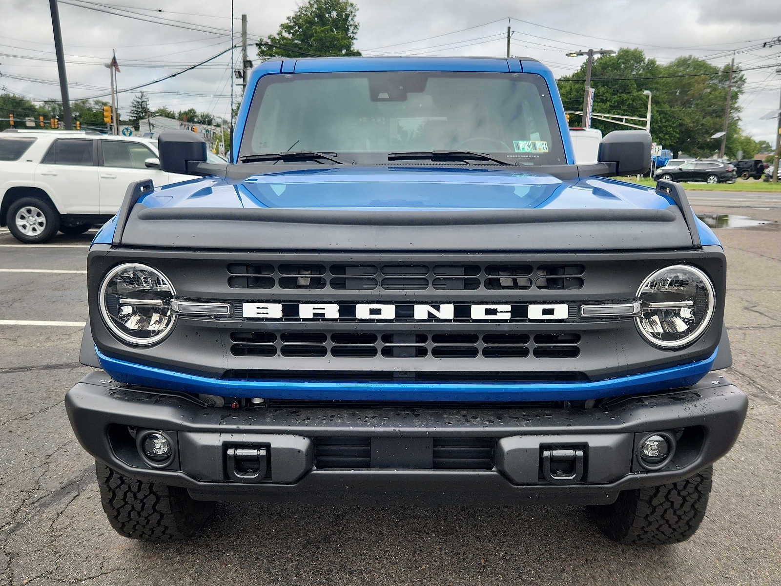 Used 2023 Ford Bronco 2-Door Black Diamond with VIN 1FMDE5APXPLA94355 for sale in Burlington, NJ