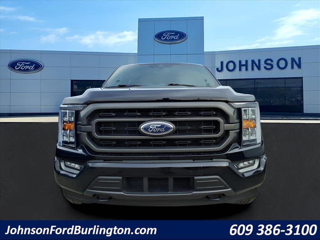 2023 Ford F-150 XLT photo 2