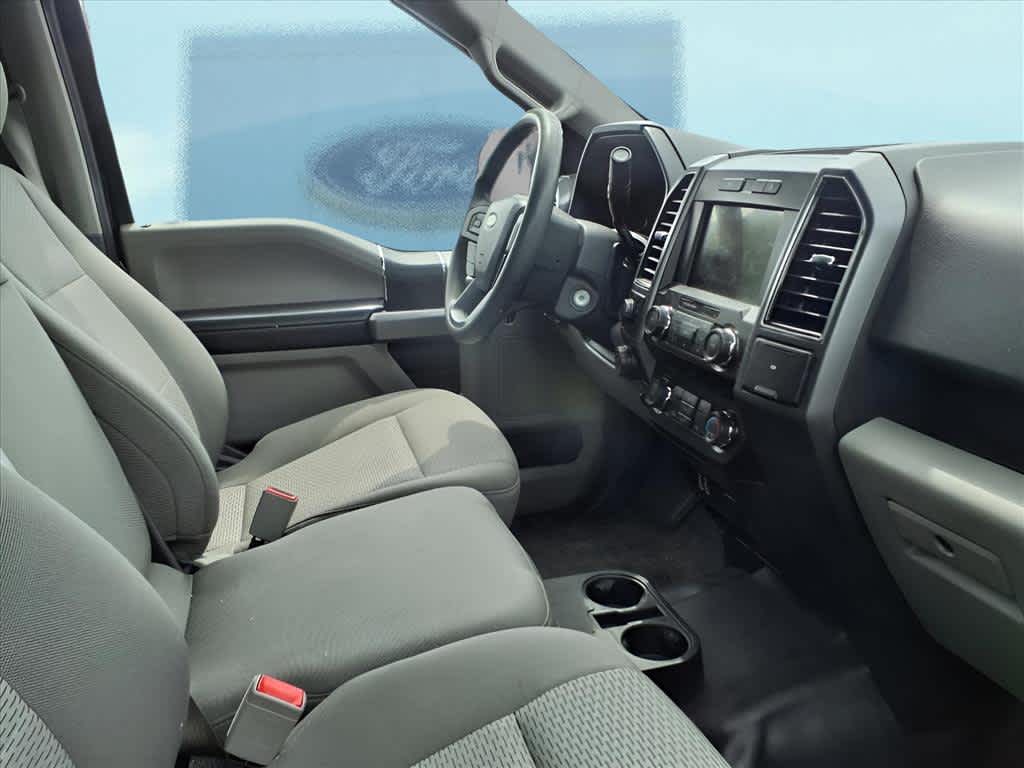 2019 Ford F-150 XLT photo 4