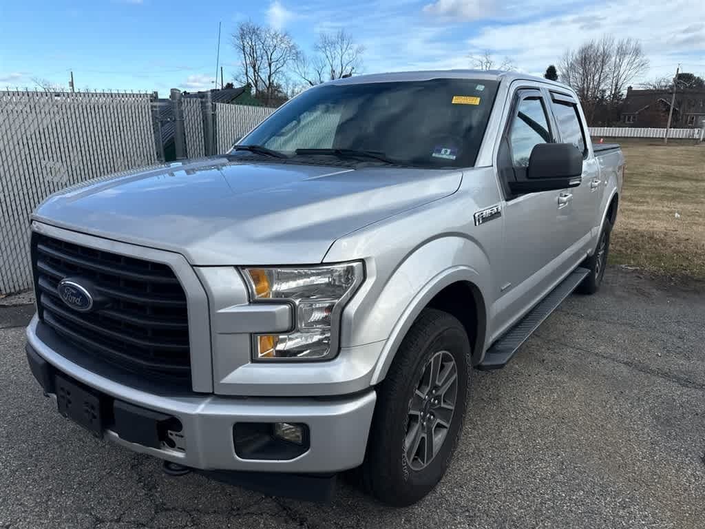 Used 2017 Ford F-150 XLT 4WD Supercrew 5.5 Box 4WD SuperCrew 5.5 Box