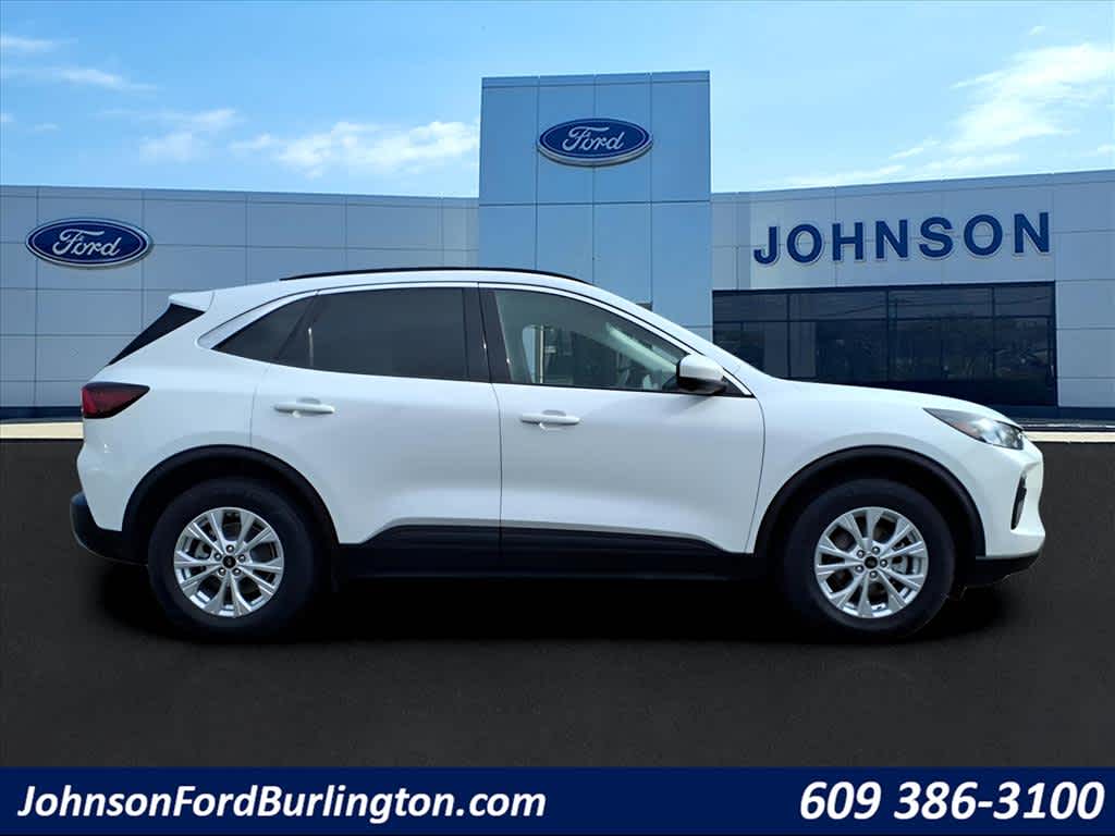 2023 Ford Escape Active photo 2