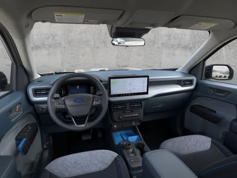 2025 Ford Maverick XLT photo 2