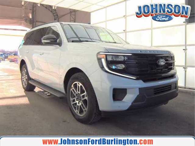 2025 Ford Expedition Active's photo