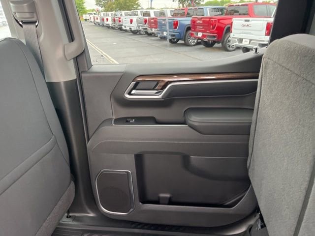 2026 Chevrolet Silverado 1500 RST - Photo 12