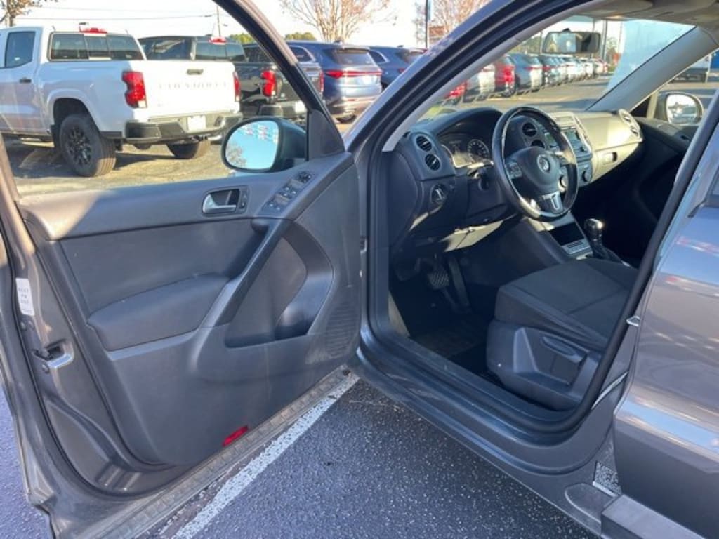 Used 2013 Volkswagen Tiguan S