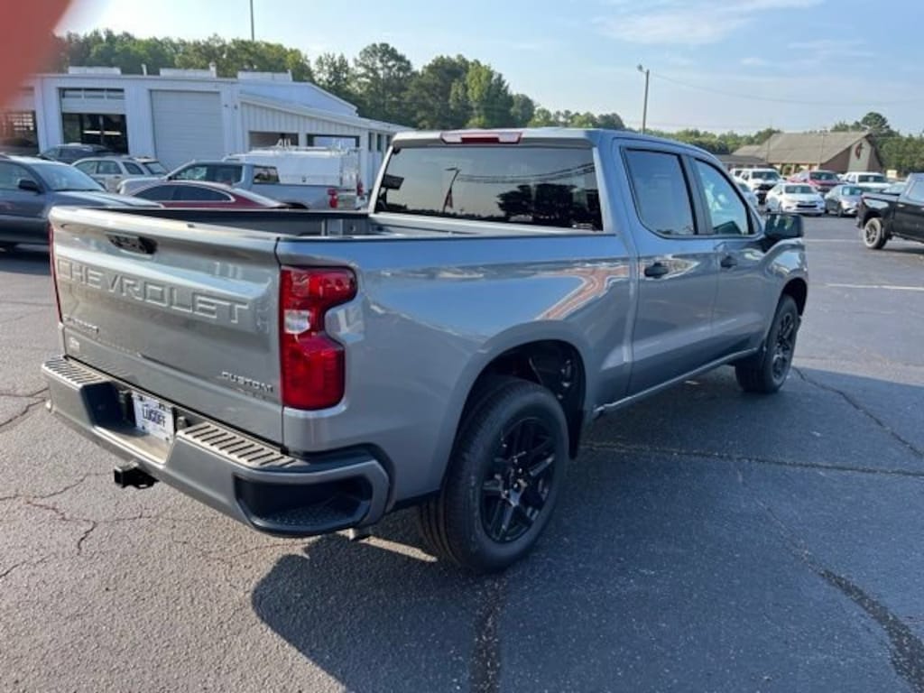 New 2026 Chevrolet Silverado 1500 Custom Truck