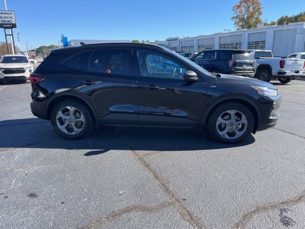 Used 2025 Ford Escape ST-Line