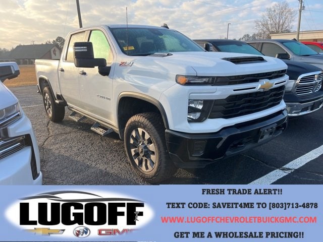 2024 Chevrolet Silverado 2500HD Custom's photo