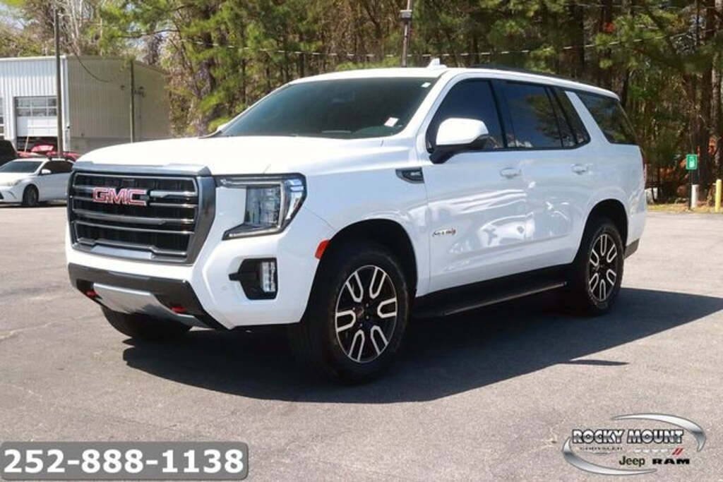 Used 2024 GMC Yukon AT4 SUV