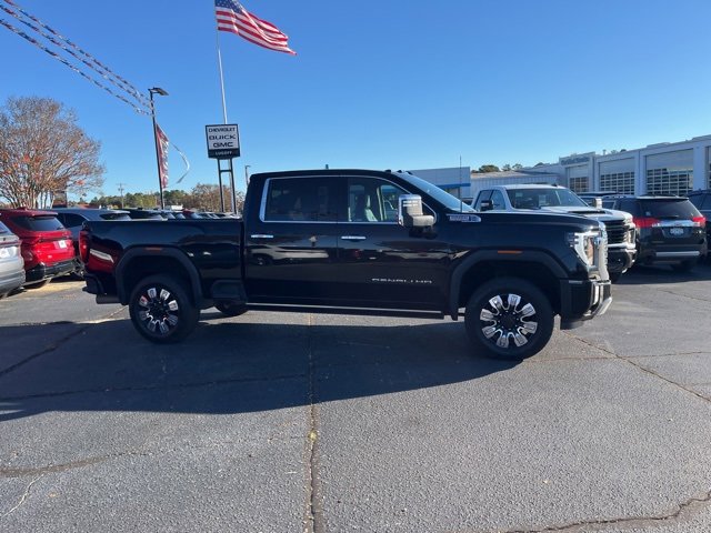 2024 Gmc Sierra 2500 HD Denali photo 3