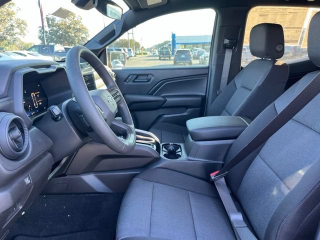 2026 Chevrolet Colorado Trail Boss - Photo 8