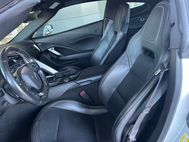 2017 Chevrolet Corvette 1LT - Photo 7