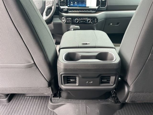 2026 Chevrolet Silverado 1500 RST - Photo 13