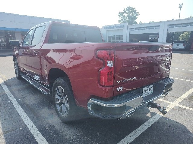 Used 2021 Chevrolet Silverado 1500 LT with VIN 1GCUYDED6MZ320275 for sale in Lugoff, SC
