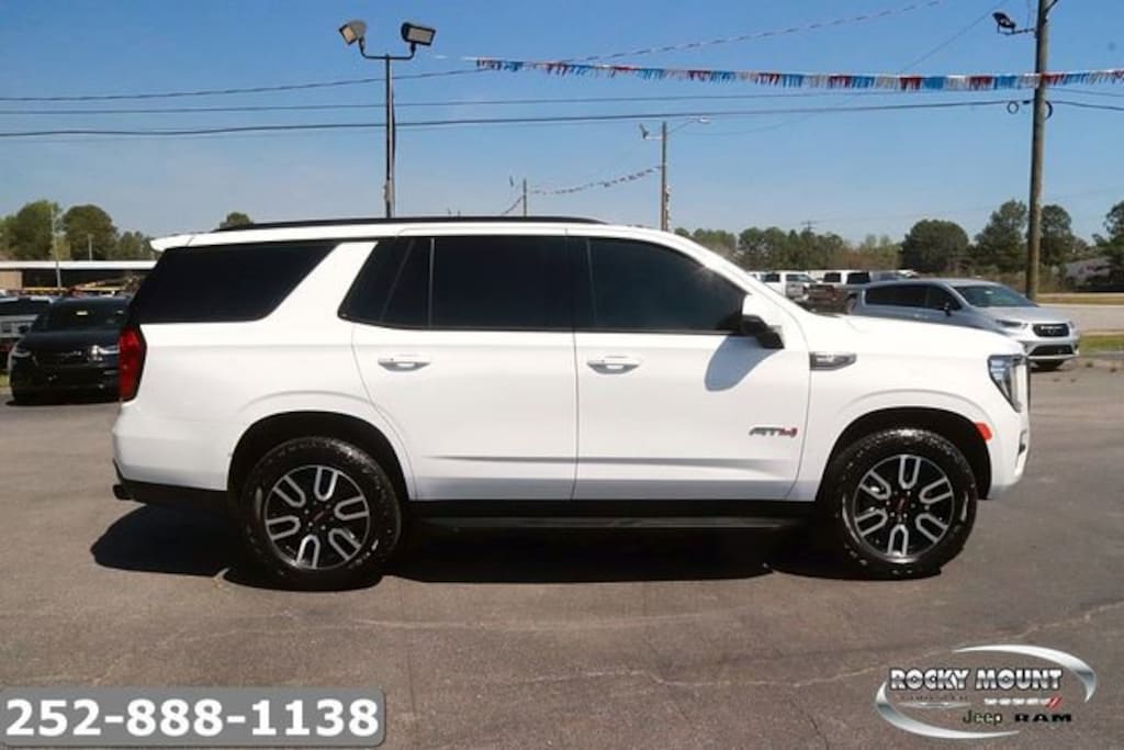 Used 2024 GMC Yukon AT4 SUV