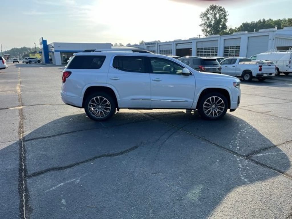 Used 2023 GMC Acadia Denali SUV