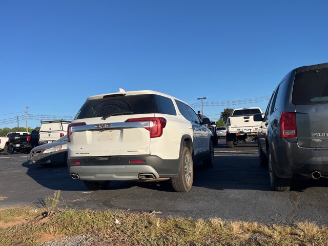 2022 Gmc Acadia SLE photo 2