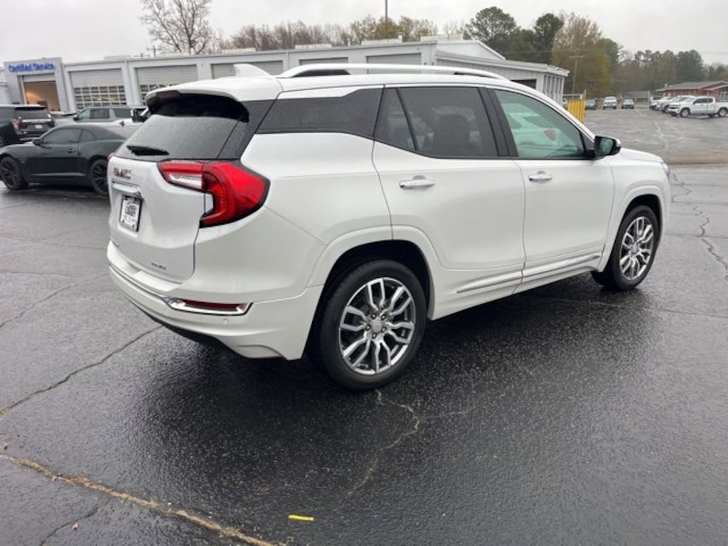 Used 2023 GMC Terrain Denali SUV