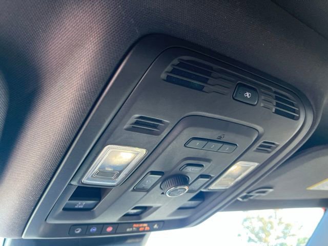 2021 Cadillac Escalade Sport - Photo 30