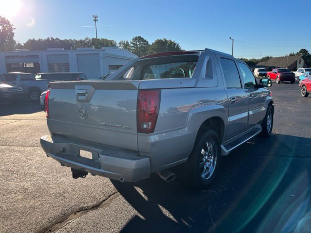 Used 2004 CADILLAC Escalade EXT SUV