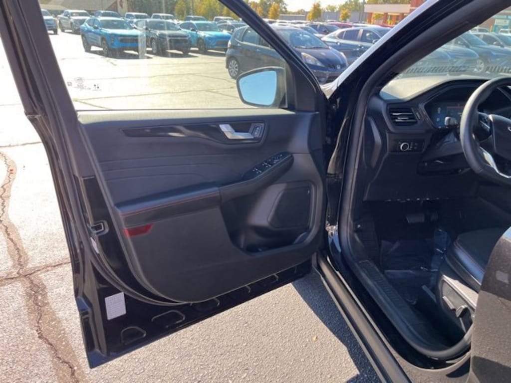 Used 2025 Ford Escape ST-Line