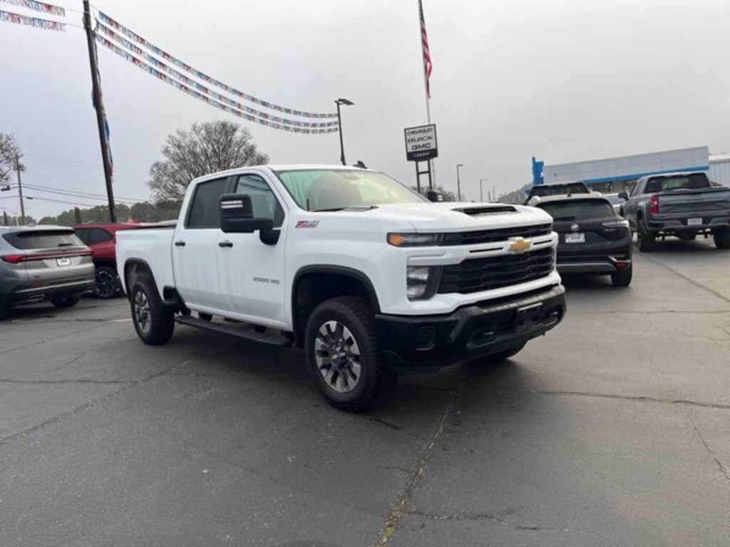 Used 2024 Chevrolet Silverado 2500 HD Custom Truck