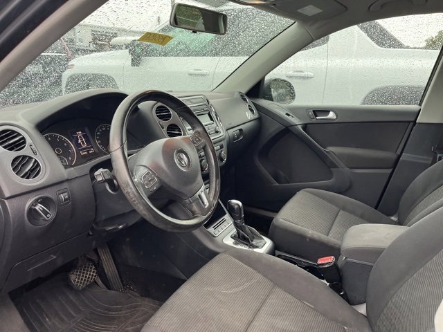 2013 Volkswagen Tiguan S photo 3