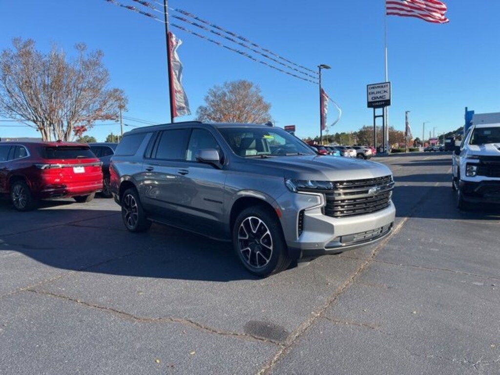 Used 2022 Chevrolet Suburban RST SUV