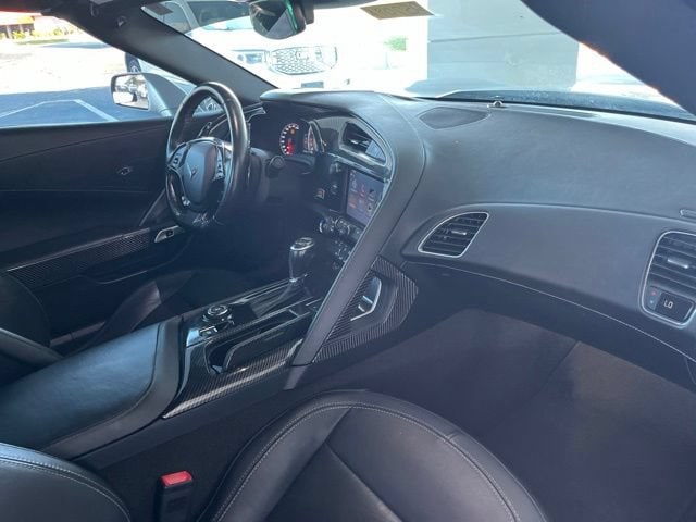 2017 Chevrolet Corvette 1LT - Photo 22