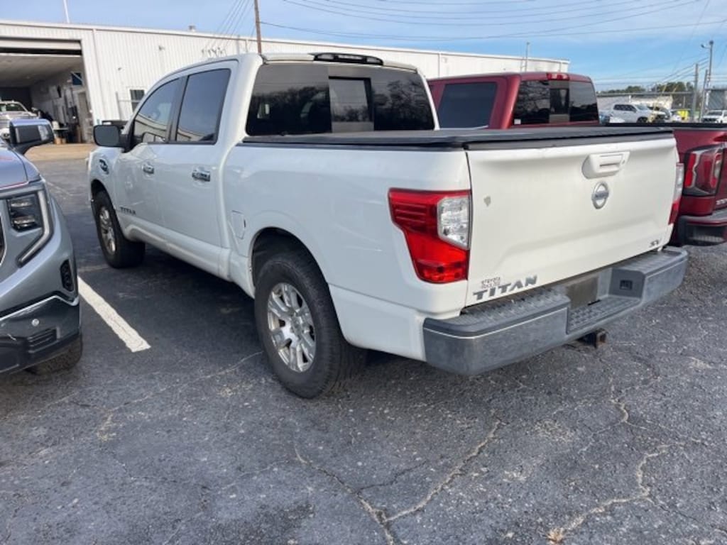 Used 2017 Nissan Titan SV