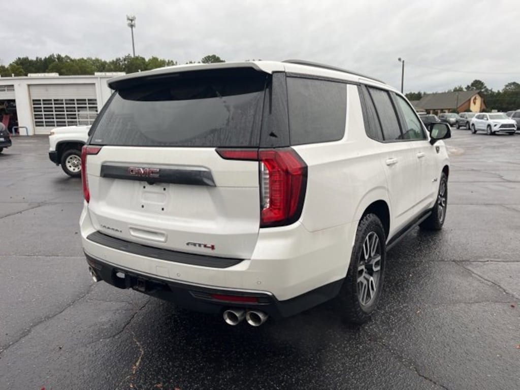 Used 2023 GMC Yukon AT4 SUV