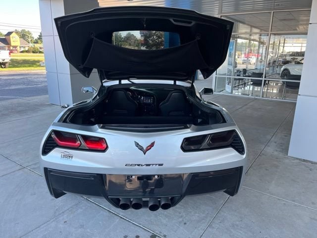 2017 Chevrolet Corvette 1LT - Photo 28