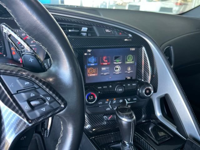 2017 Chevrolet Corvette 1LT - Photo 16