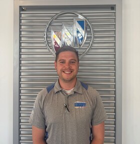 Staff member David Acevedo from ID_ce593bb8226b